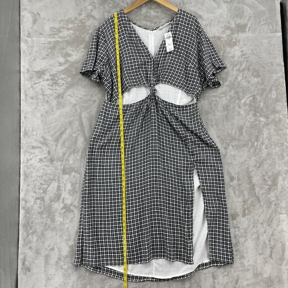 Abercrombie & Fitch Black and White Checkered Midi Dress - Picture 15 of 16